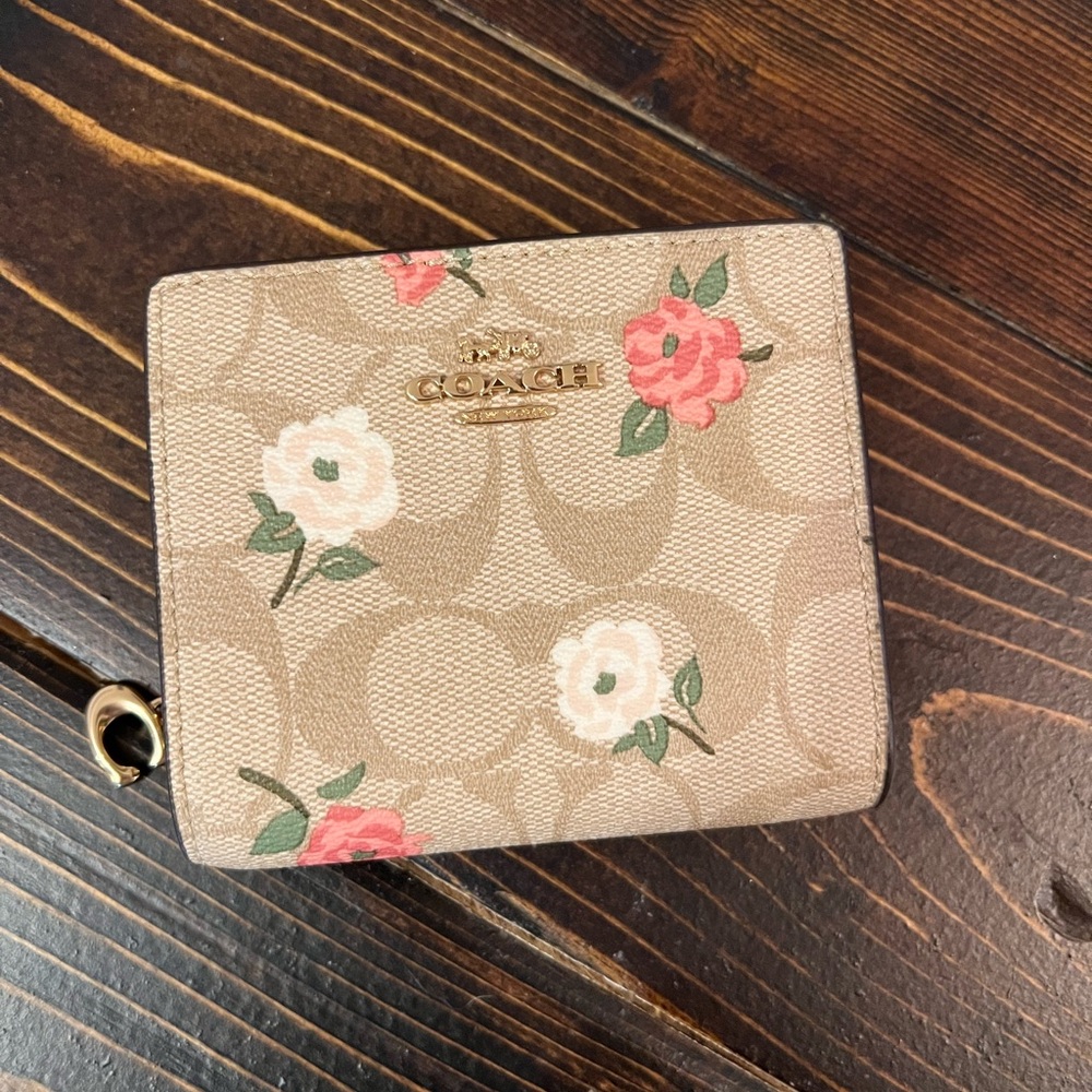Small Coach Wallet